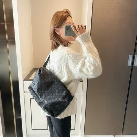 イッセイ ミヤケ ショルダーバッグ