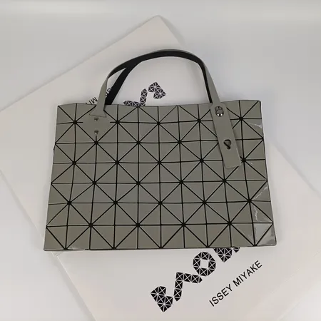 ボッテガ ヴェネタ ショルダーバッグ