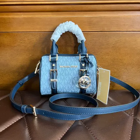 マイケルコース ショルダーバッグ