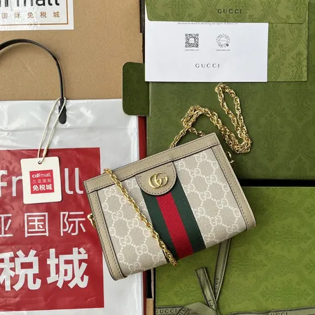 グッチ ショルダーバッグ