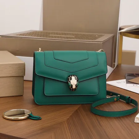 マイケルコース ショルダーバッグ