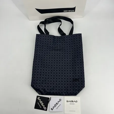 ミュウミュウ ハンドバッグ