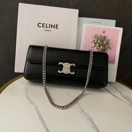 セリーヌ ショルダーバッグ