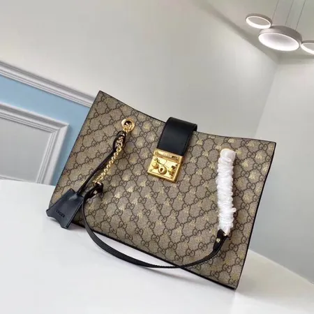 グッチ ハンドバッグ