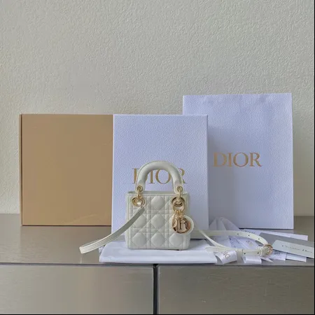 ディオール ショルダーバッグ