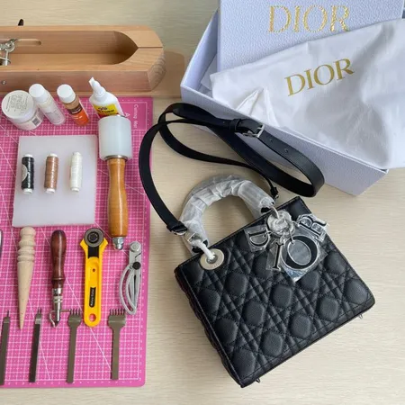 ディオール ショルダーバッグ