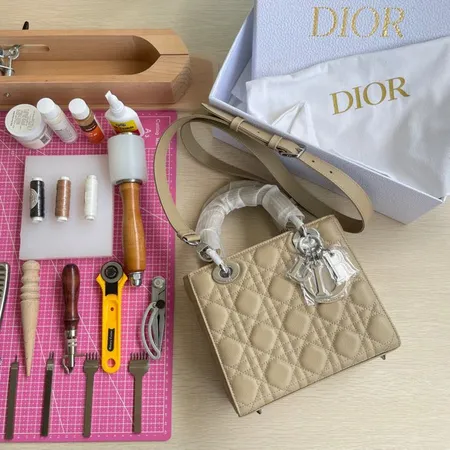 ディオール ショルダーバッグ