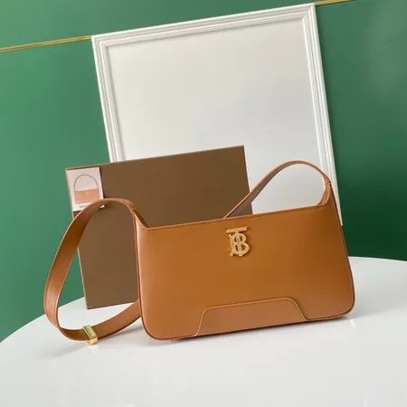 バーバリー ス ショルダーバッグ