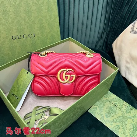 グッチ ショルダーバッグ