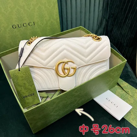 グッチ ショルダーバッグ