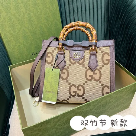 グッチ ショルダーバッグ