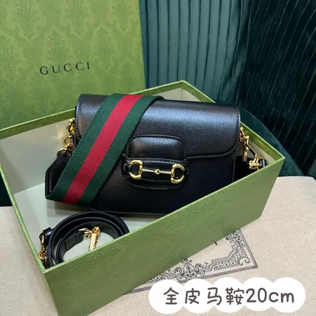 グッチ ショルダーバッグ