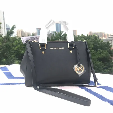 マイケルコース ハンドバッグ