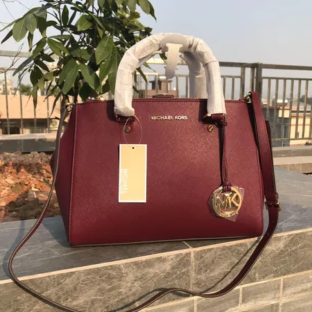 マイケルコース ショルダーバッグ