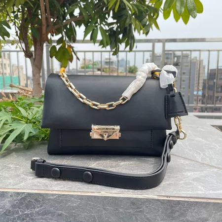 マイケルコース ショルダーバッグ