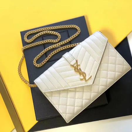 イブサンローラン ショルダーバッグ