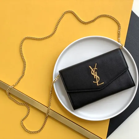 イブサンローラン ショルダーバッグ