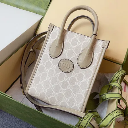 グッチ ハンドバッグ