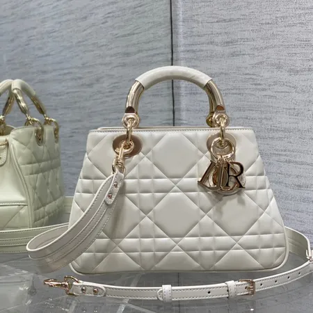 ディオール ハンドバッグ