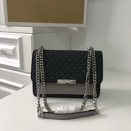 マイケルコース ショルダーバッグ