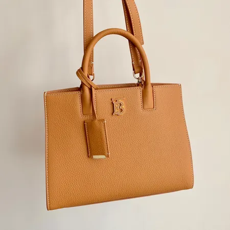 バーバリー ス ハンドバッグ