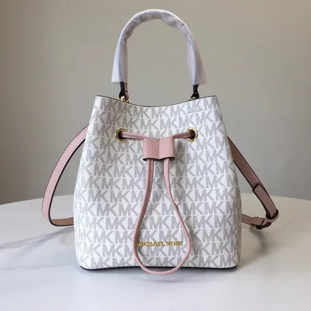 マイケルコース ショルダーバッグ