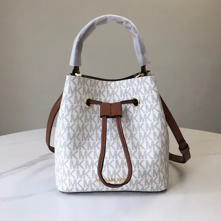 マイケルコース ショルダーバッグ