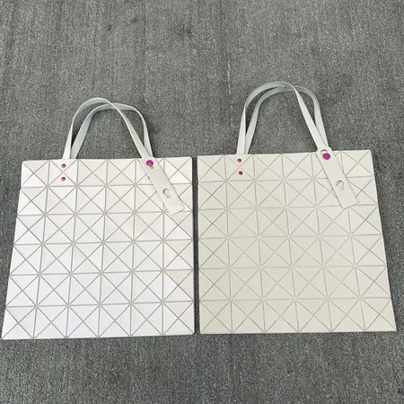 イッセイ ミヤケ ハンドバッグ