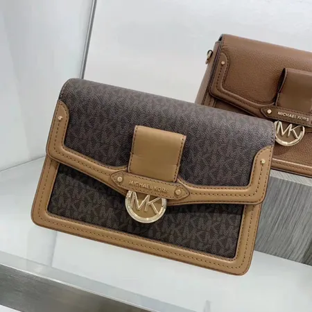 マイケルコース ショルダーバッグ