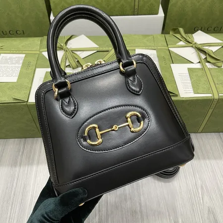 グッチ ハンドバッグ