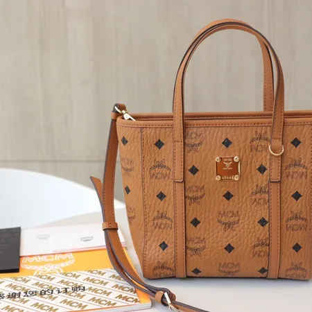 エムシーエム ハンドバッグ