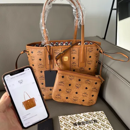 エムシーエム ハンドバッグ