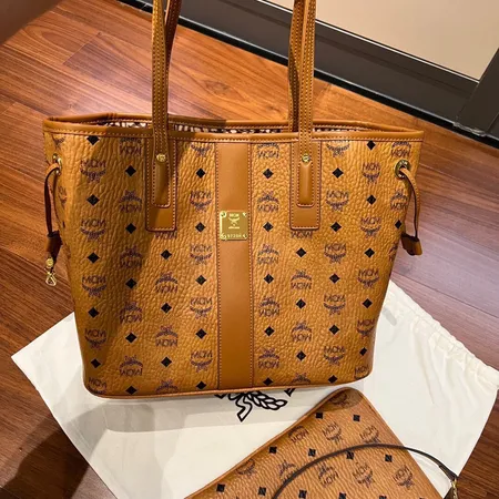 エムシーエム ハンドバッグ