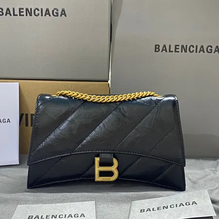 ジバンシィ ショルダーバッグ