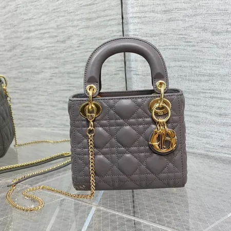 ディオール ハンドバッグ