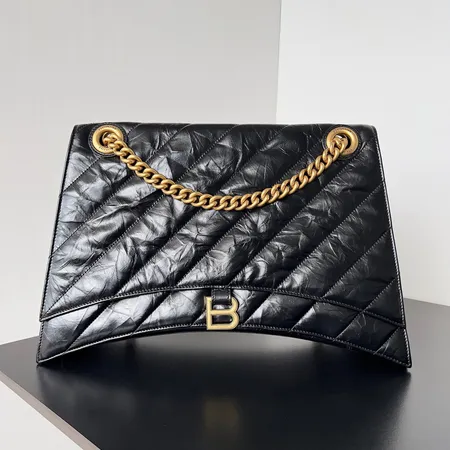 バレンシアガ ショルダーバッグ