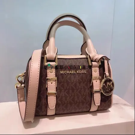 マイケルコース ショルダーバッグ