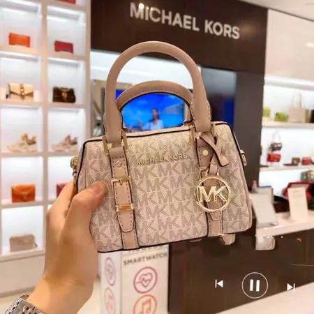 マイケルコース ハンドバッグ