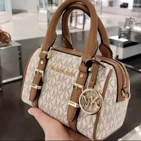 マイケルコース ハンドバッグ