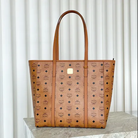 エムシーエム ハンドバッグ