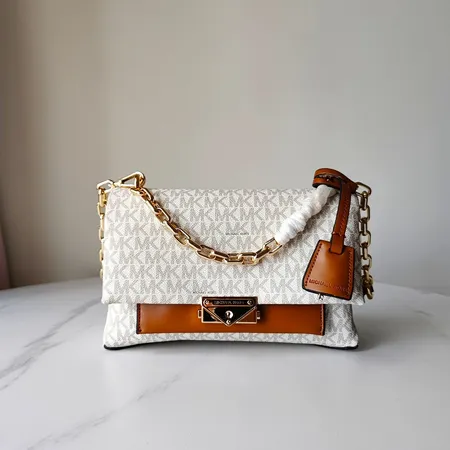 マイケルコース ショルダーバッグ