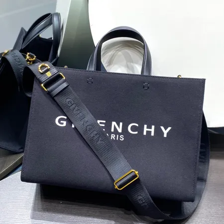 イブサンローラン ショルダーバッグ