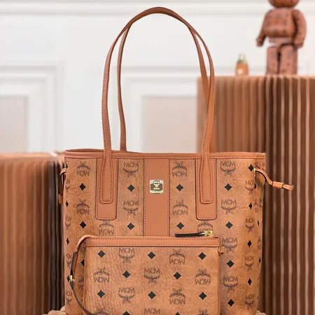 エムシーエム ハンドバッグ