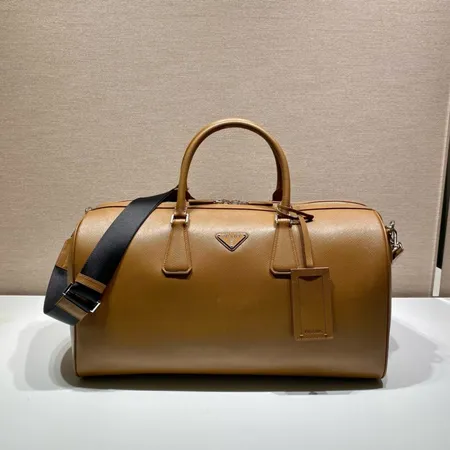 プラダ ハンドバッグ