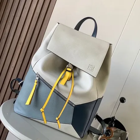 ミュウミュウ ショルダーバッグ