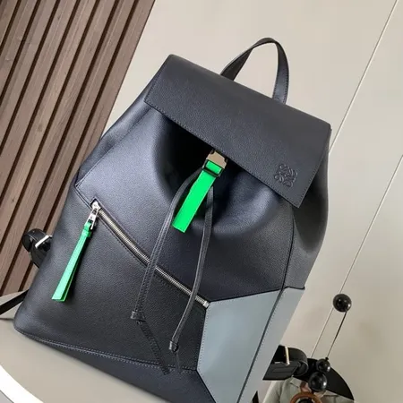 ミュウミュウ ショルダーバッグ