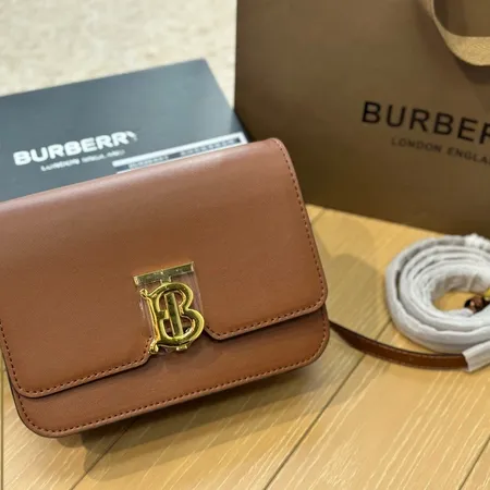 バーバリー ス ショルダーバッグ