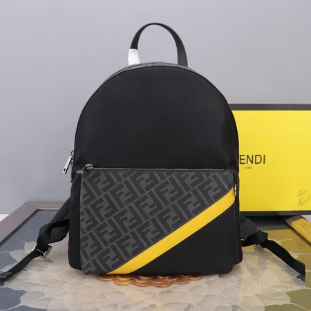 フェンディ リュックサック