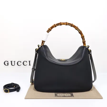 グッチ ハンドバッグ