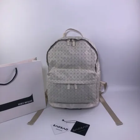 イッセイ ミヤケ リュックサック